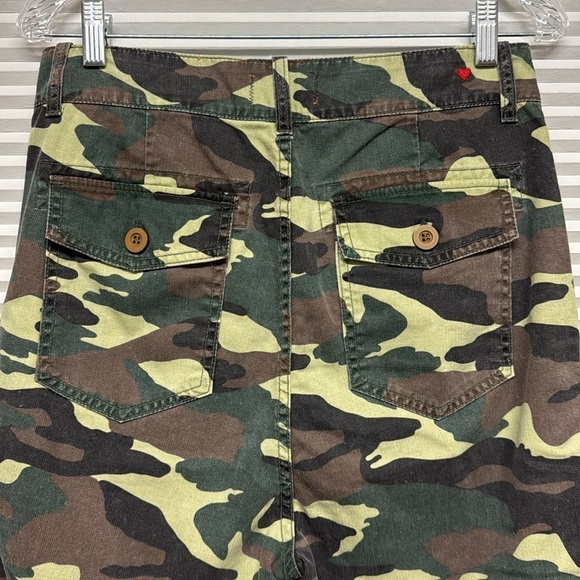 Sundry Green Camouflage Button Fly High Waist Cropped Pants Size 27 - Picture 5 of 9